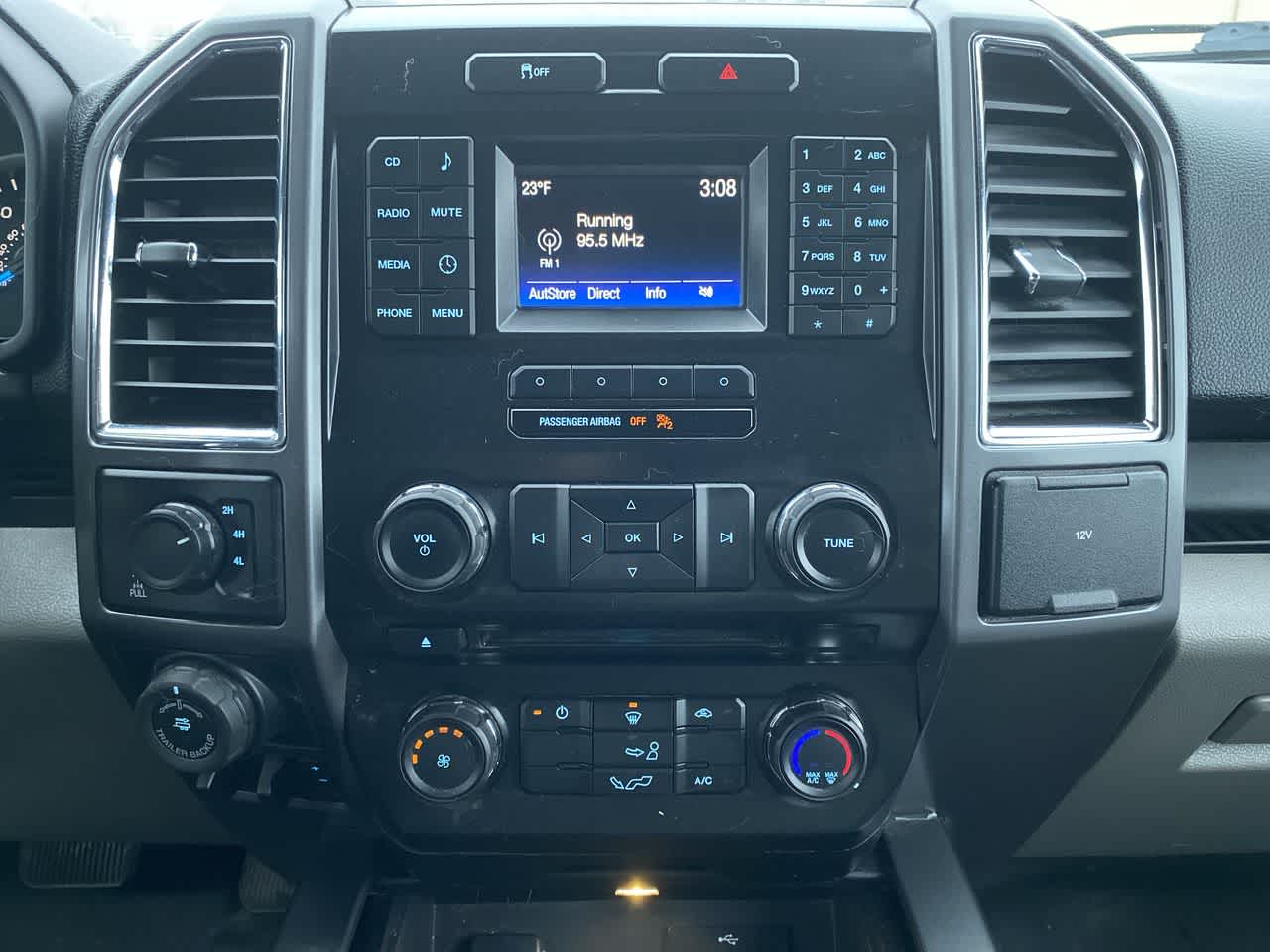 Thumbnail: 2016 Ford F-150 - 16