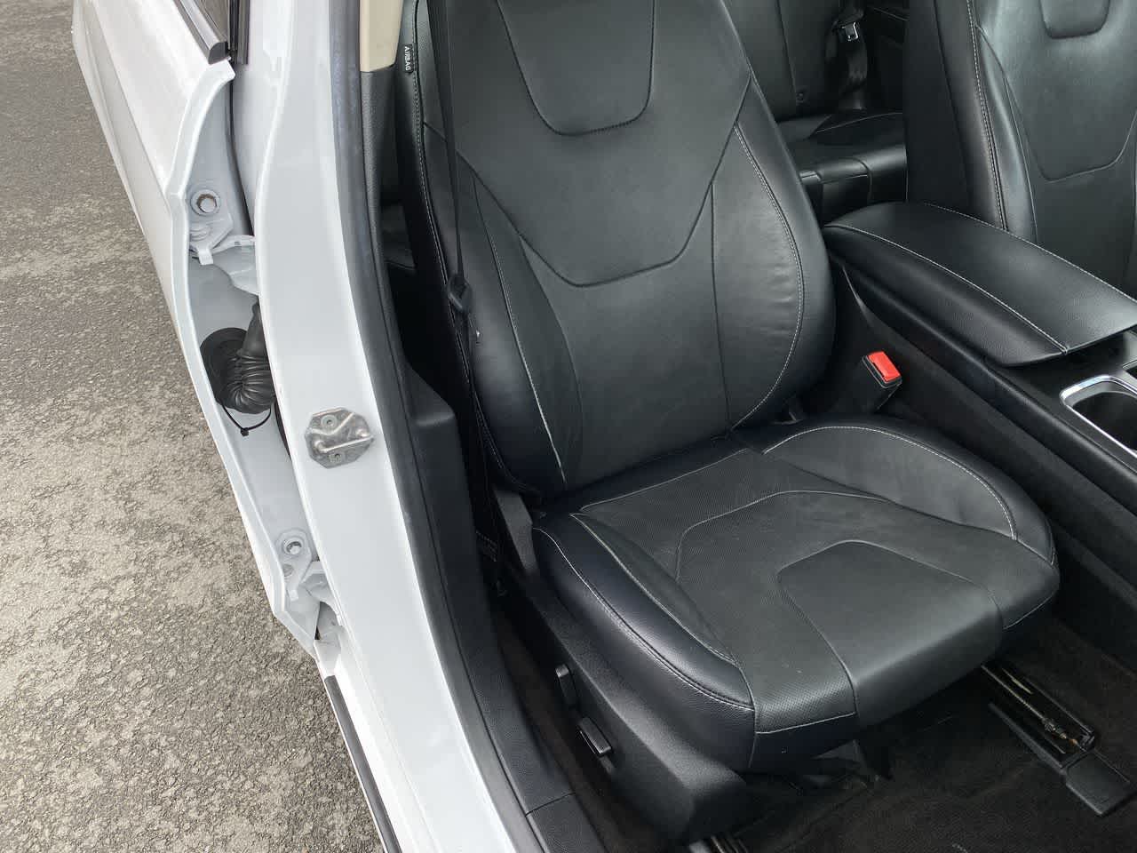 Thumbnail: 2020 Ford Fusion - 27