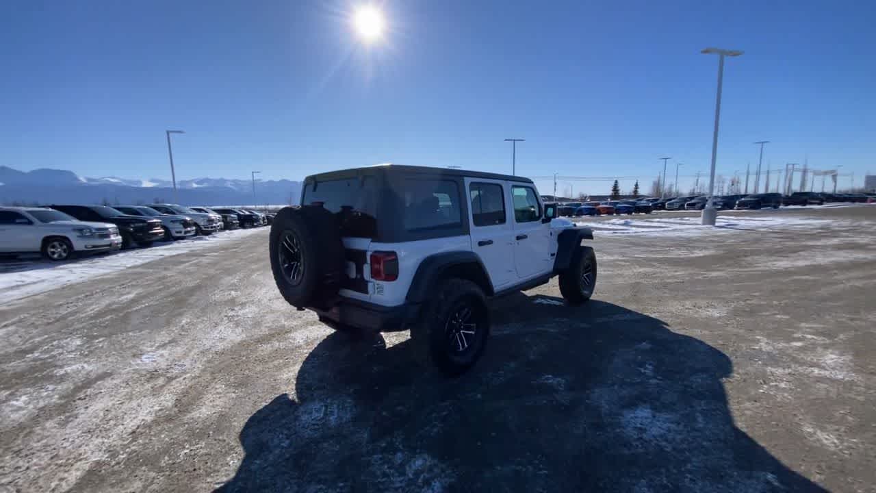 Thumbnail: 2026 Jeep Wrangler - 13