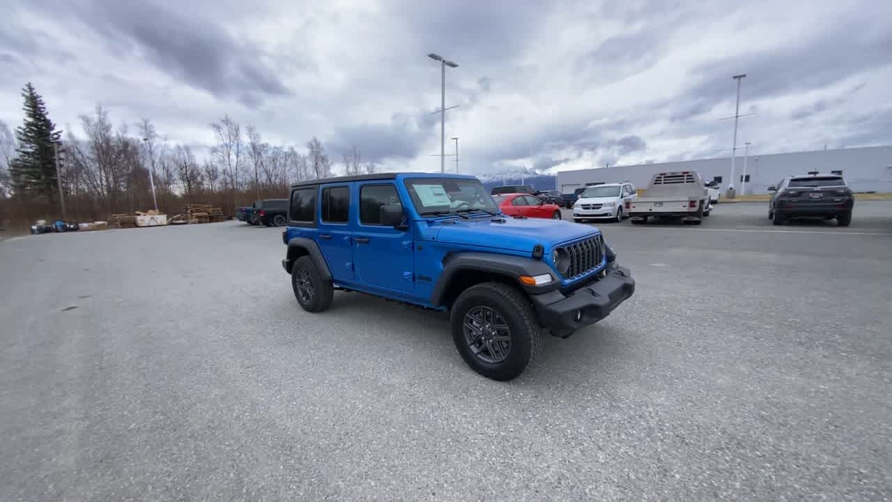 Thumbnail: 2026 Jeep Wrangler - 10