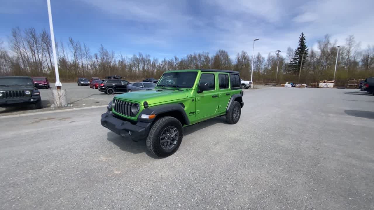 Thumbnail: 2026 Jeep Wrangler - 9
