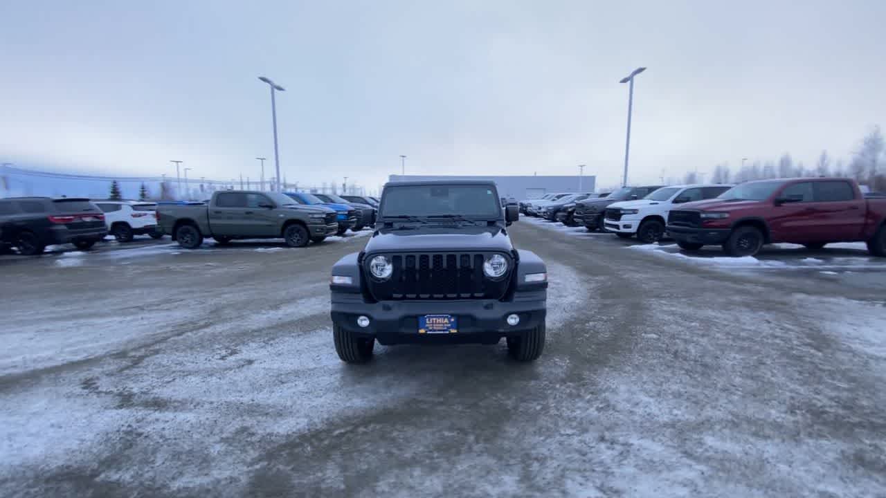 Thumbnail: 2024 Jeep Wrangler - 8