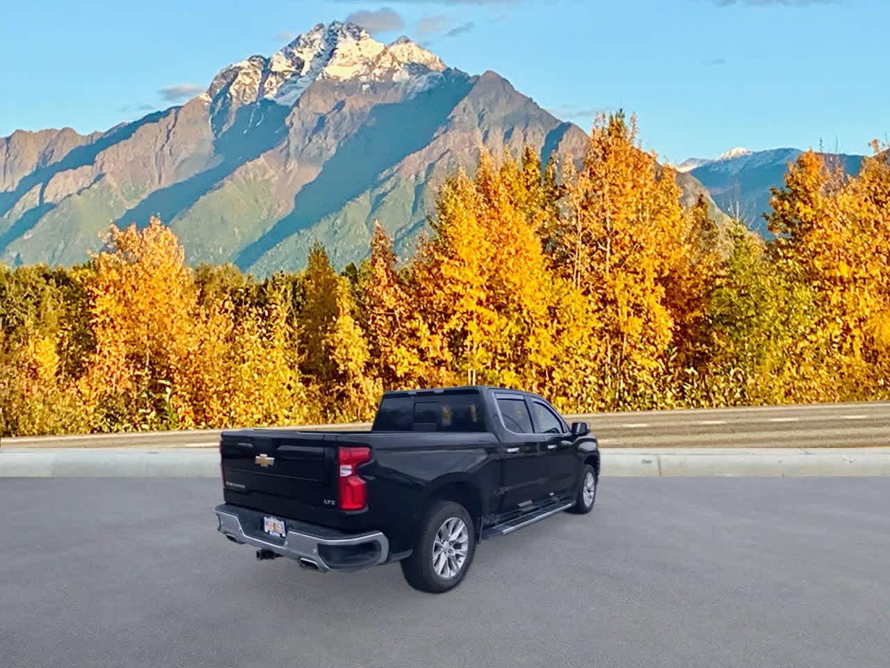 Thumbnail: 2021 Chevrolet Silverado 1500 - 6