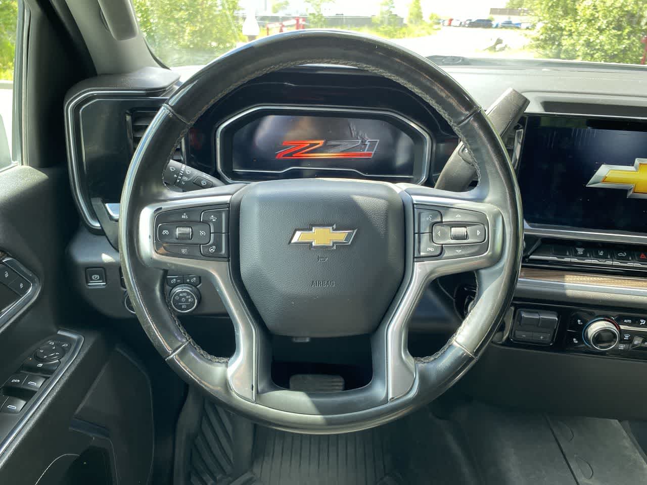 Thumbnail: 2024 Chevrolet Silverado 2500 - 14