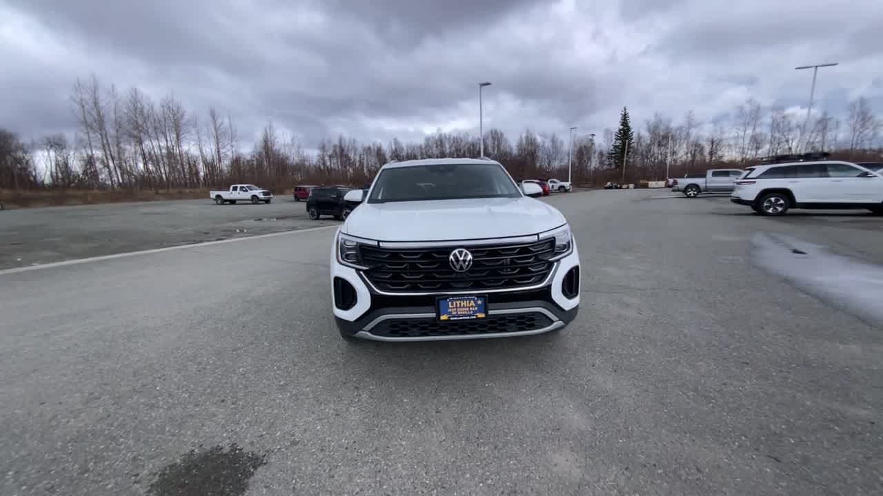 Thumbnail: 2025 Volkswagen Atlas - 12