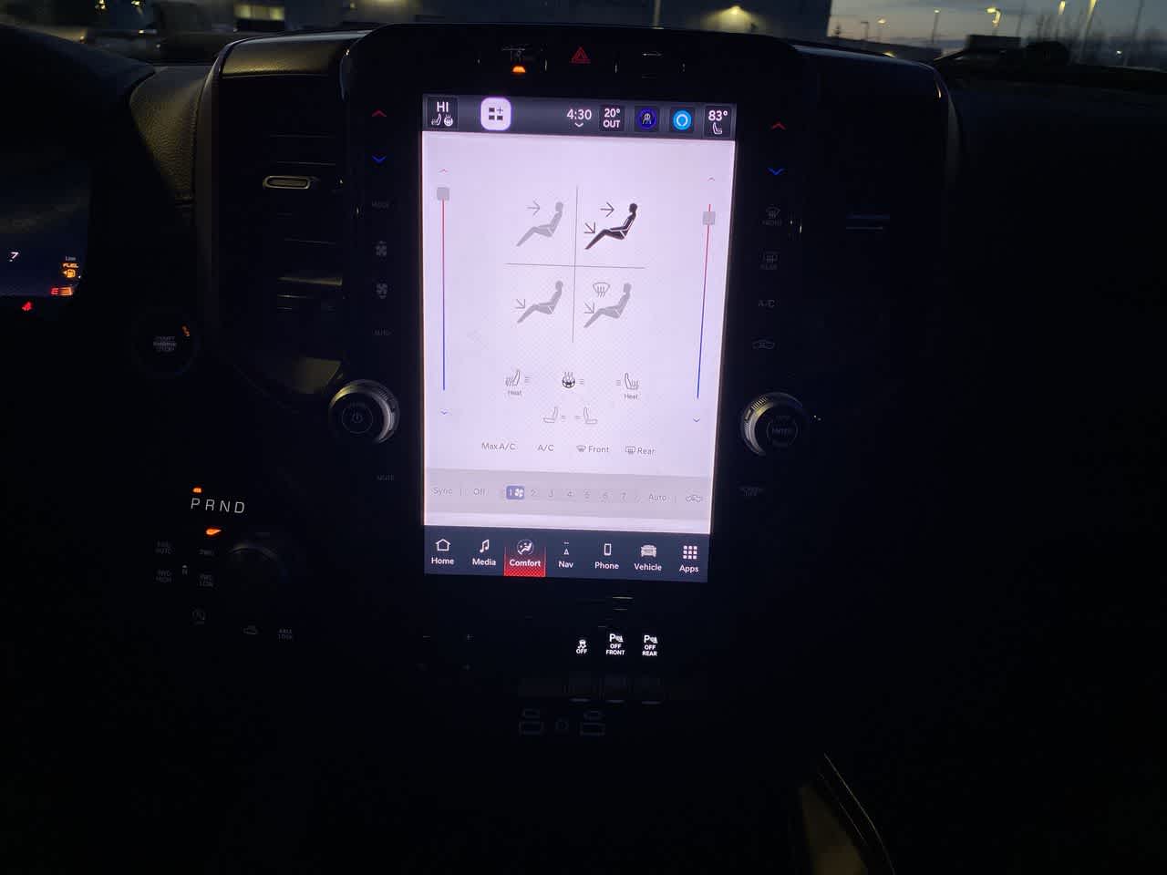 Thumbnail: 2025 RAM 1500 - 25