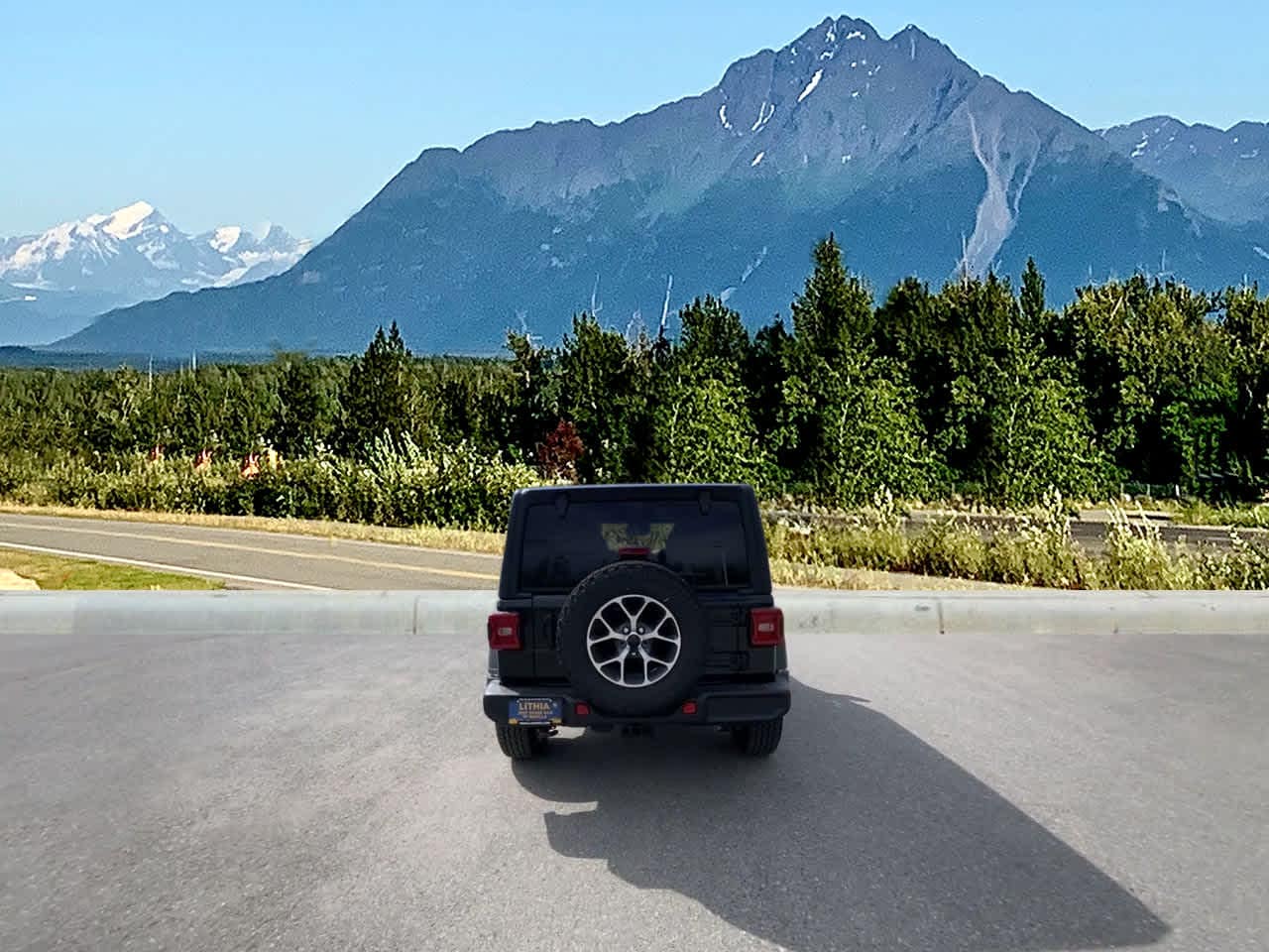 Thumbnail: 2026 Jeep Wrangler - 4