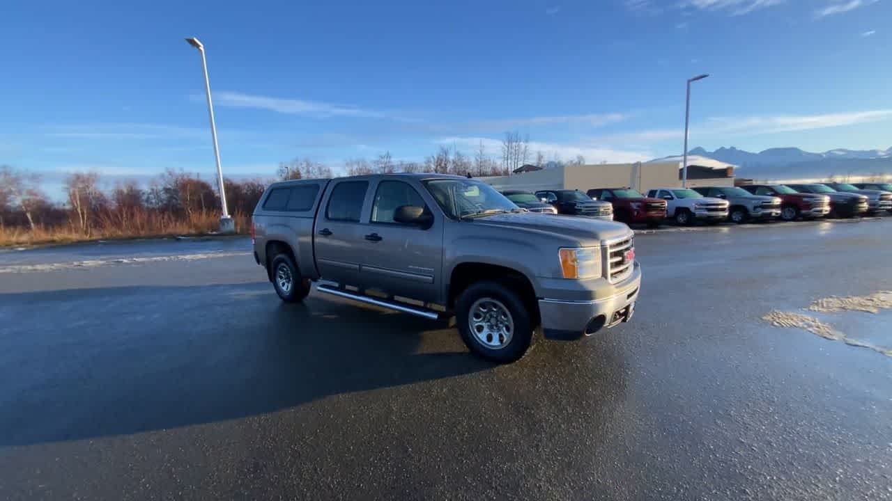 2013 Gmc Sierra 1500 SLE photo 2