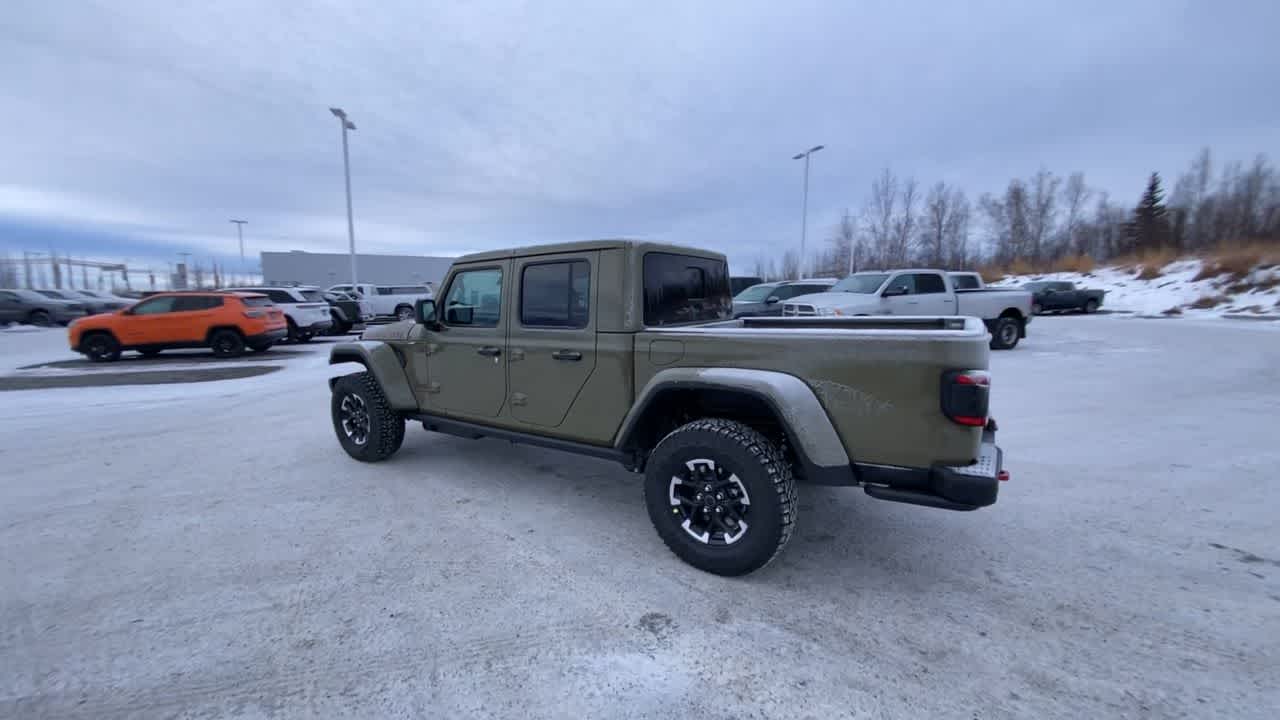 Thumbnail: 2026 Jeep Gladiator - 9