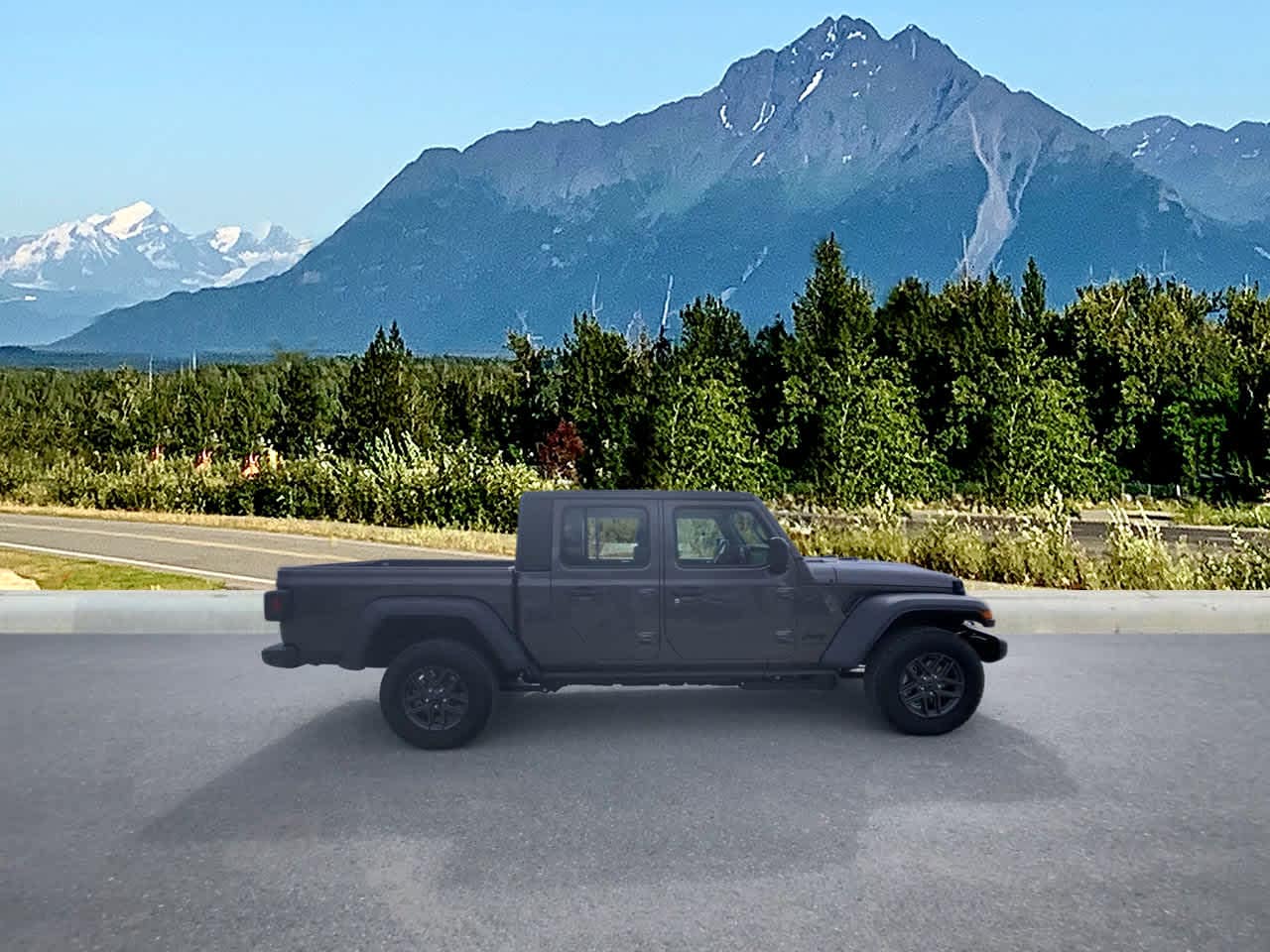 Thumbnail: 2026 Jeep Wrangler - 6