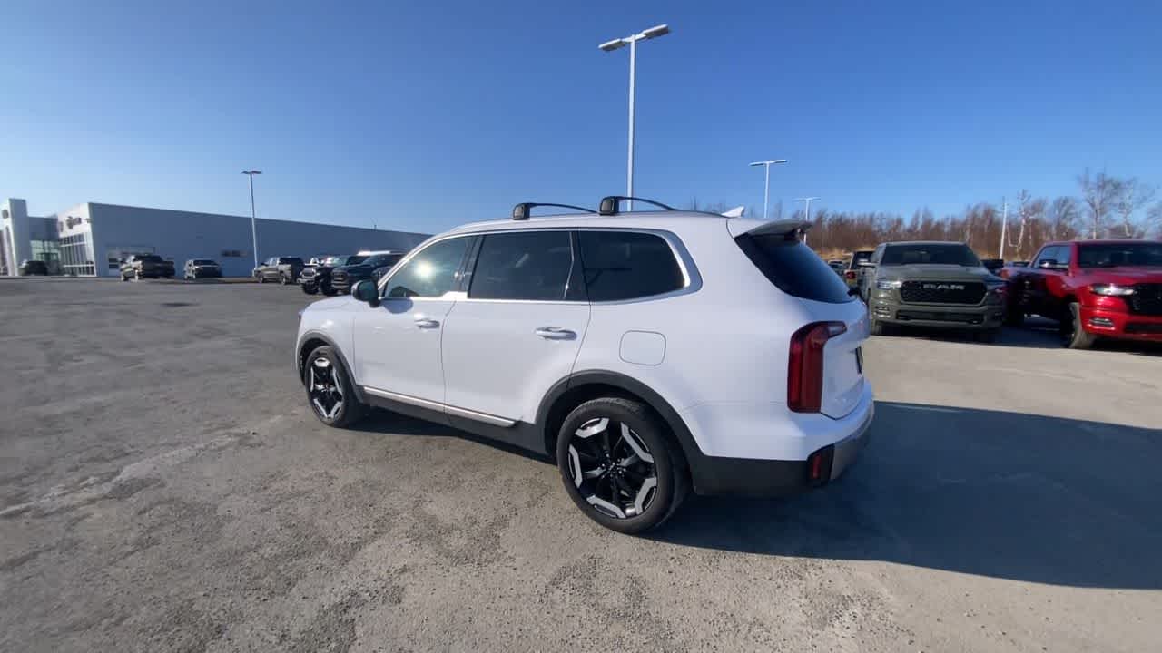Thumbnail: 2025 Kia Telluride - 9