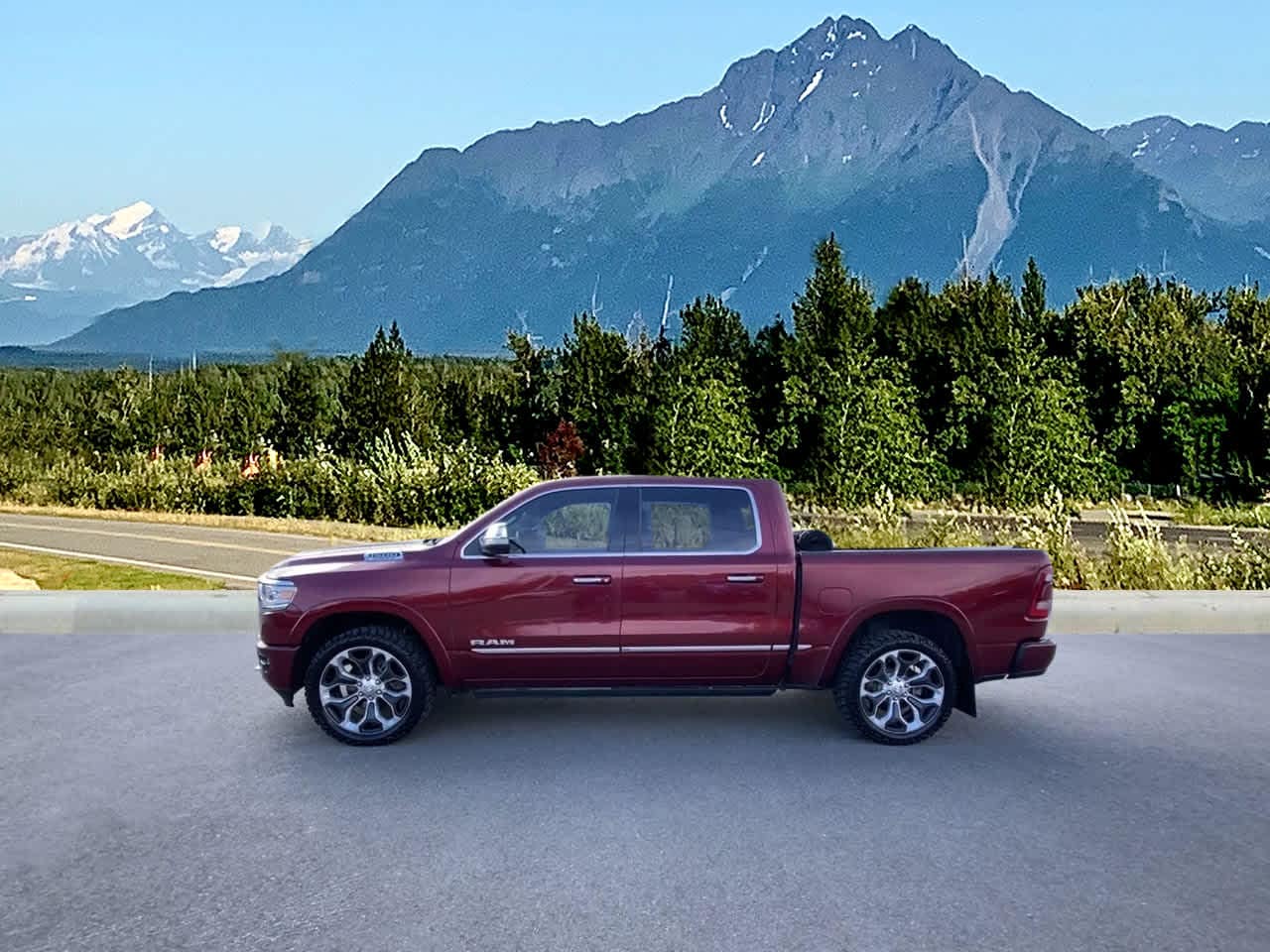 Used 2019 RAM Ram 1500 Pickup Limited with VIN 1C6SRFHT1KN574894 for sale in Wasilla, AK