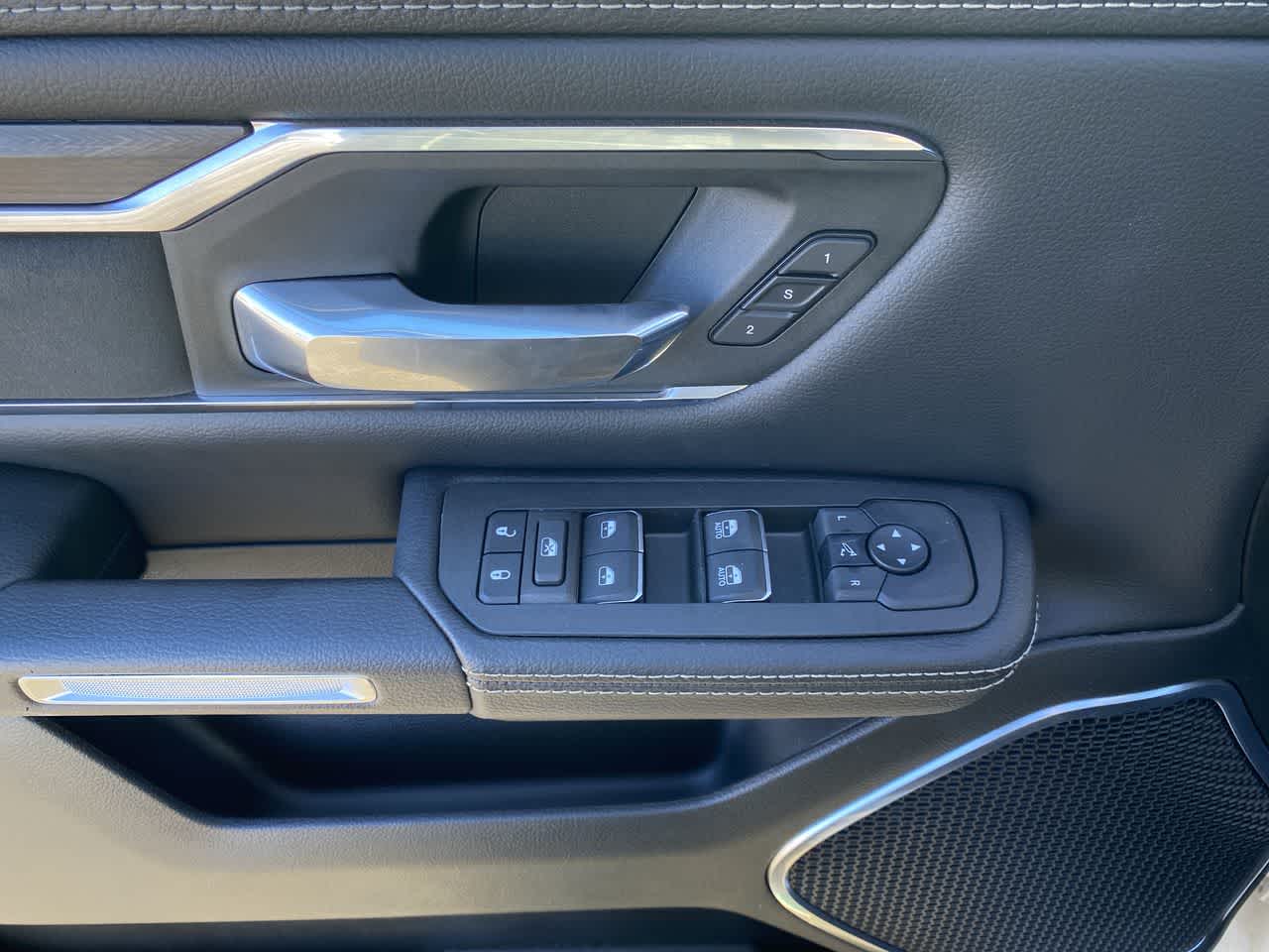 Thumbnail: 2025 RAM 1500 - 13