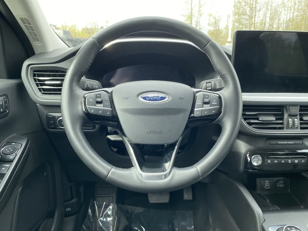 Thumbnail: 2024 Ford Escape - 14