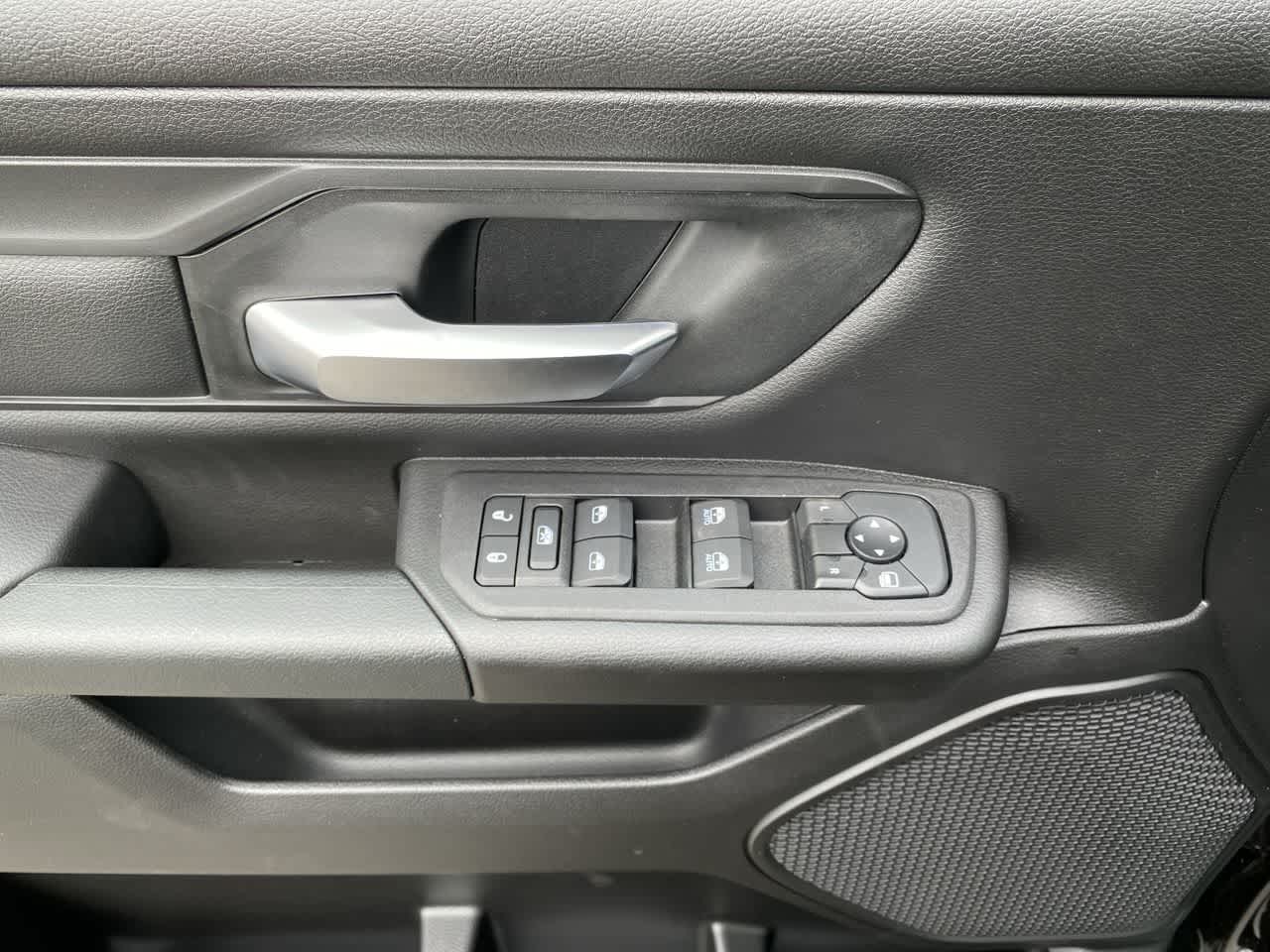 Thumbnail: 2025 RAM 1500 - 13
