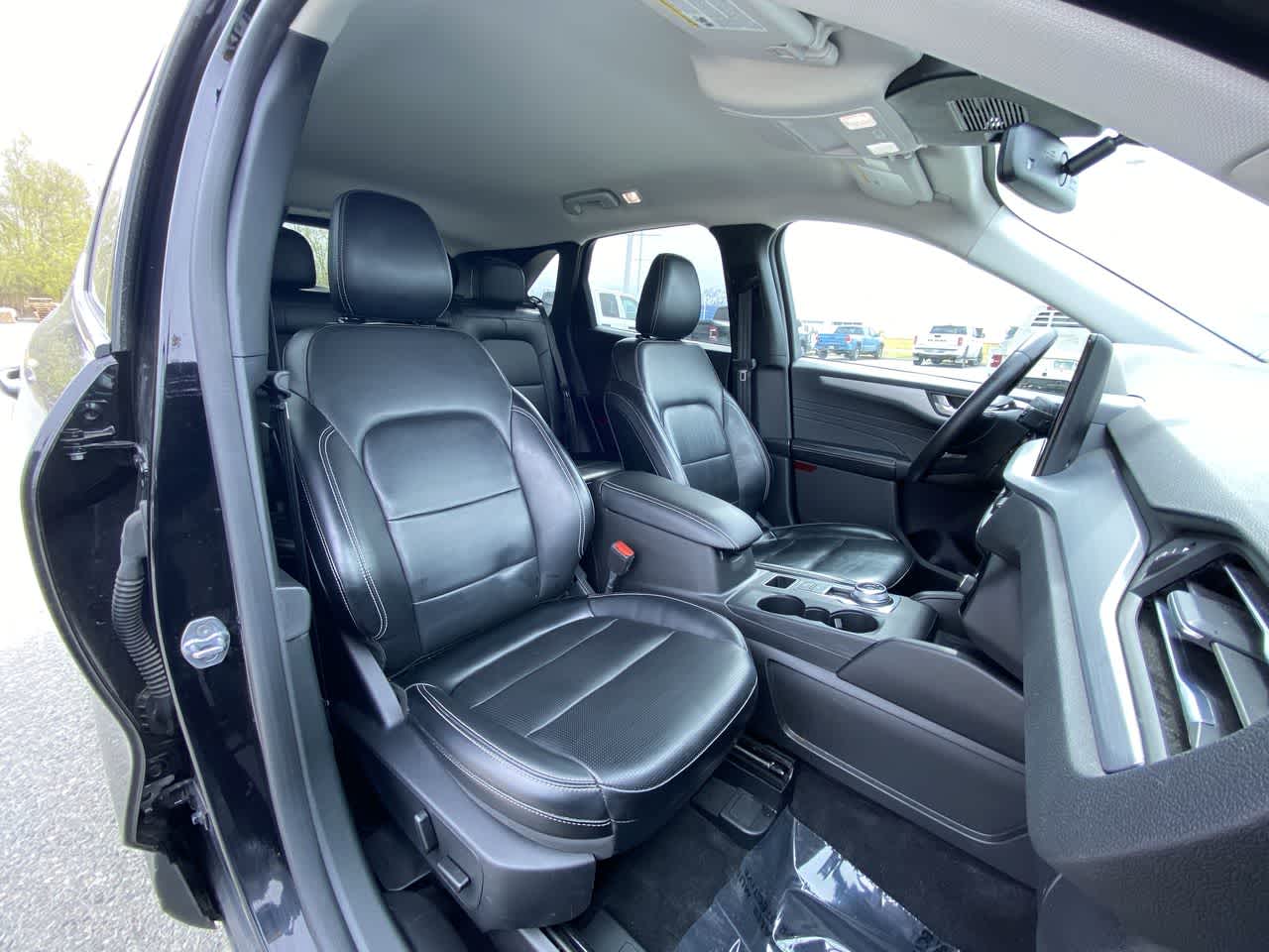 Thumbnail: 2024 Ford Escape - 26