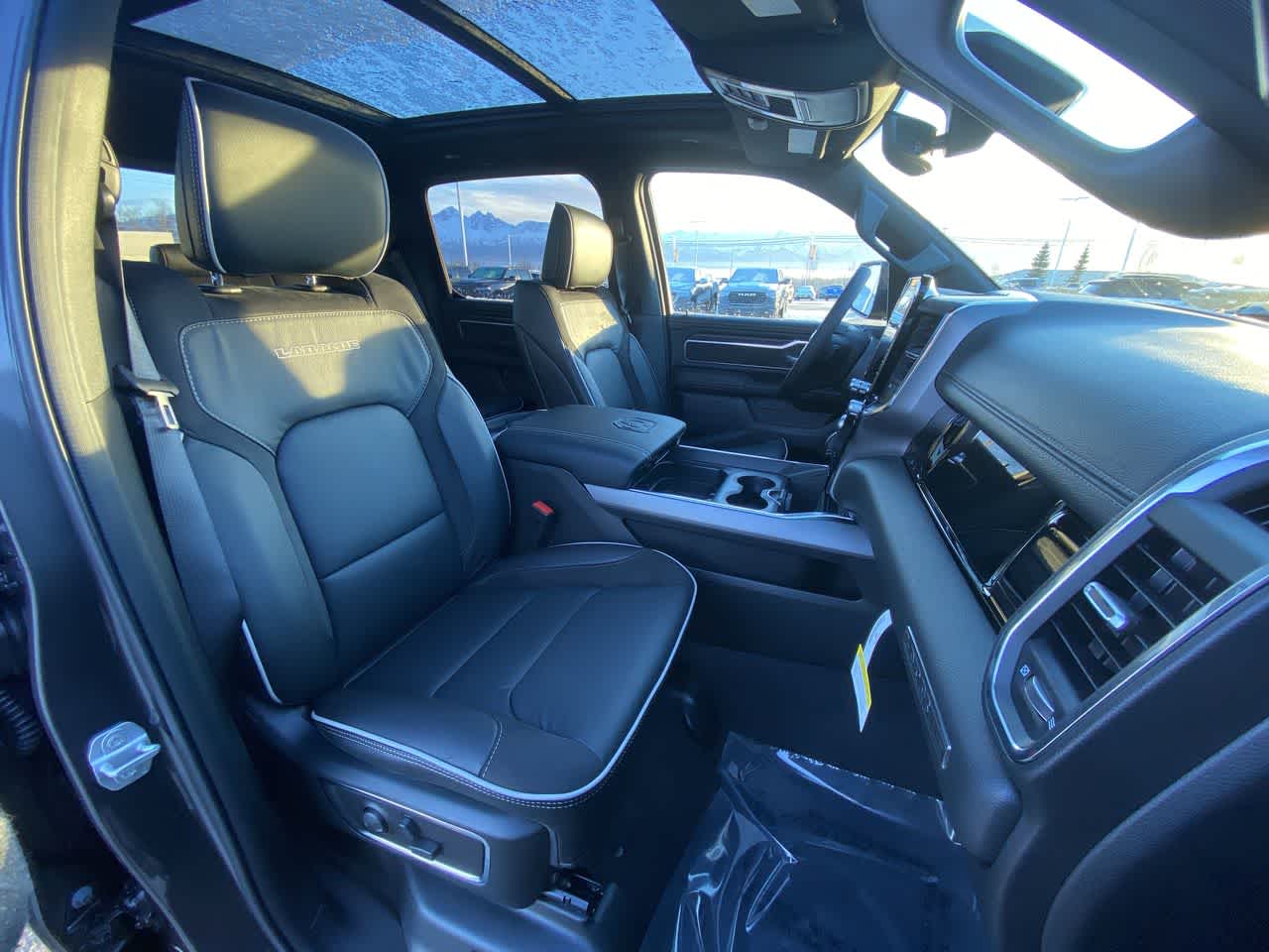 Thumbnail: 2026 RAM 1500 - 27