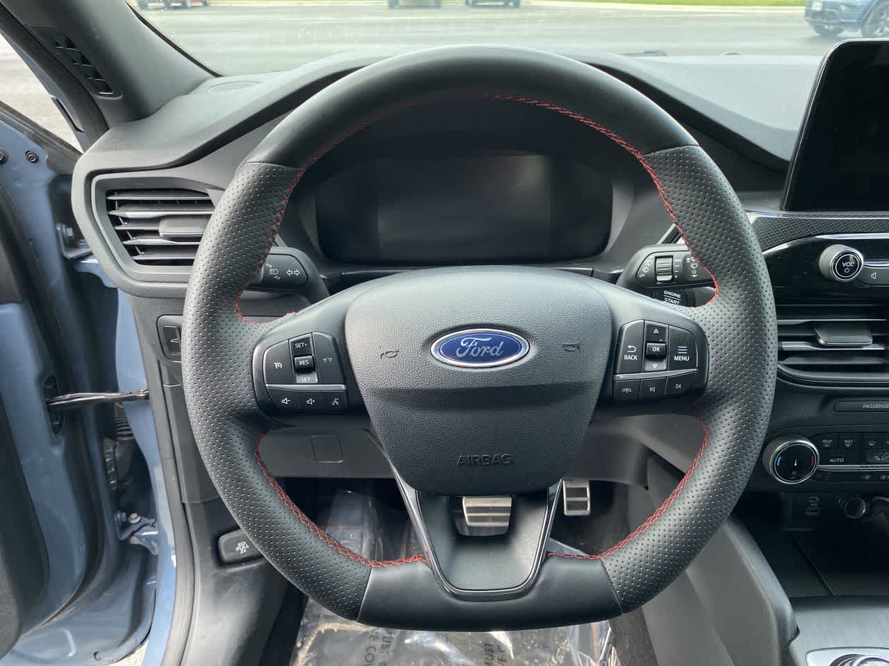 Thumbnail: 2023 Ford Escape - 20