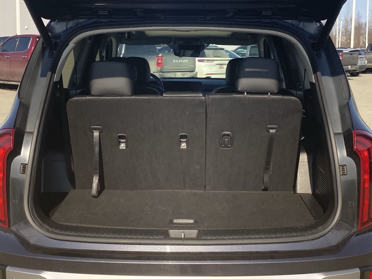 Thumbnail: 2025 Kia Telluride - 26