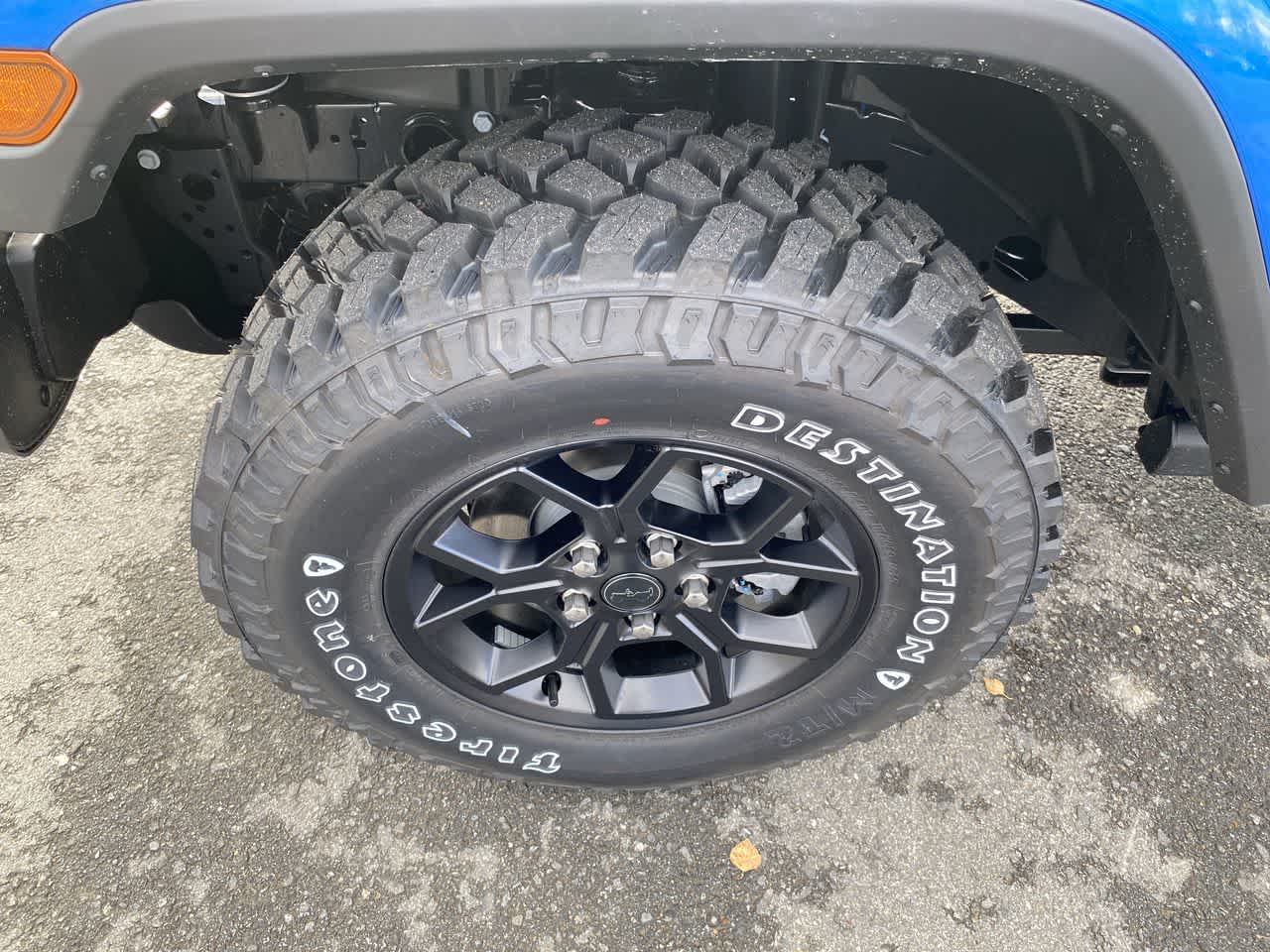 Thumbnail: 2025 Jeep Gladiator - 16