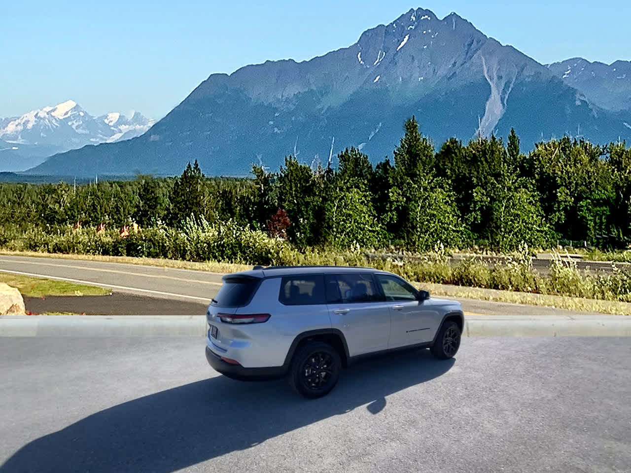 Thumbnail: 2026 Jeep Grand Cherokee - 5