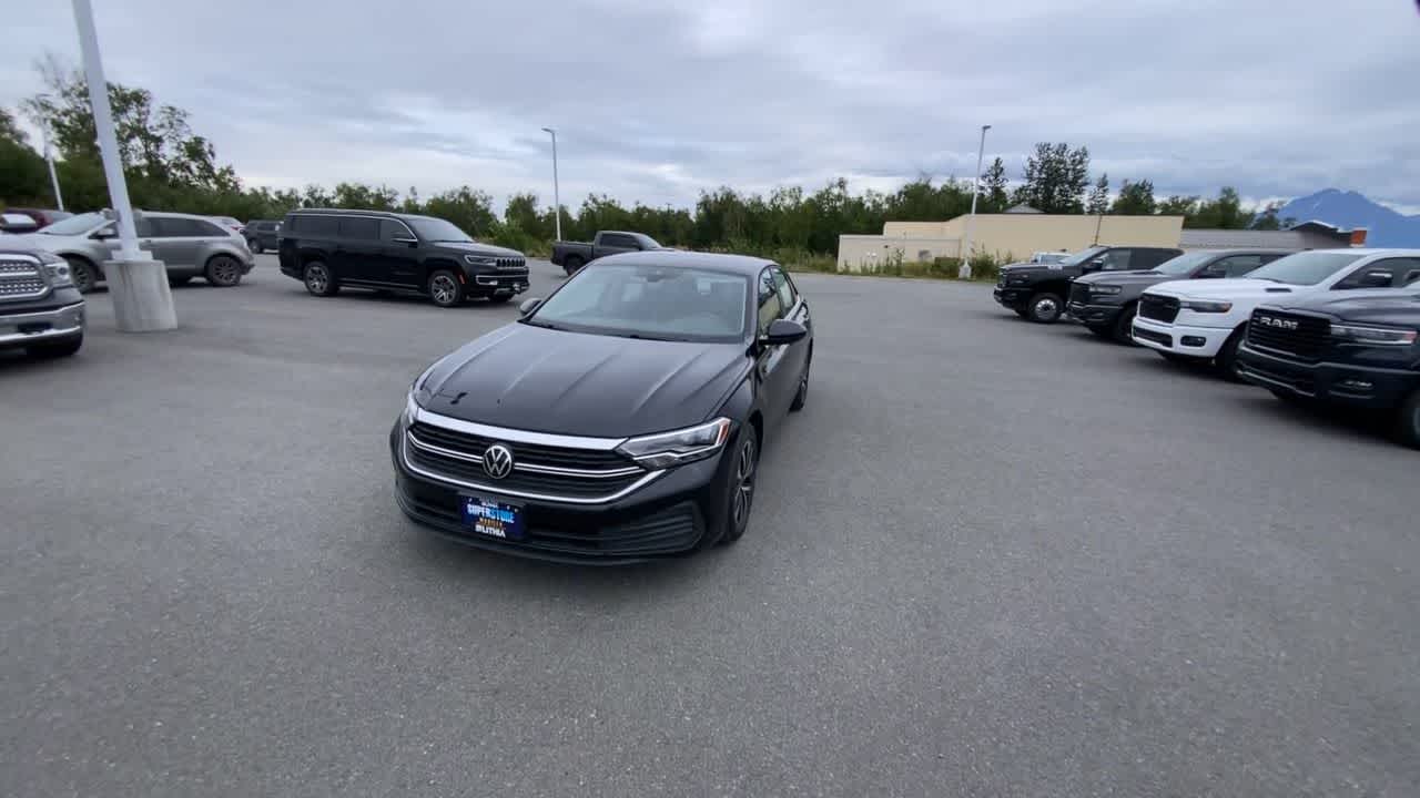 Thumbnail: 2024 Volkswagen Jetta - 8