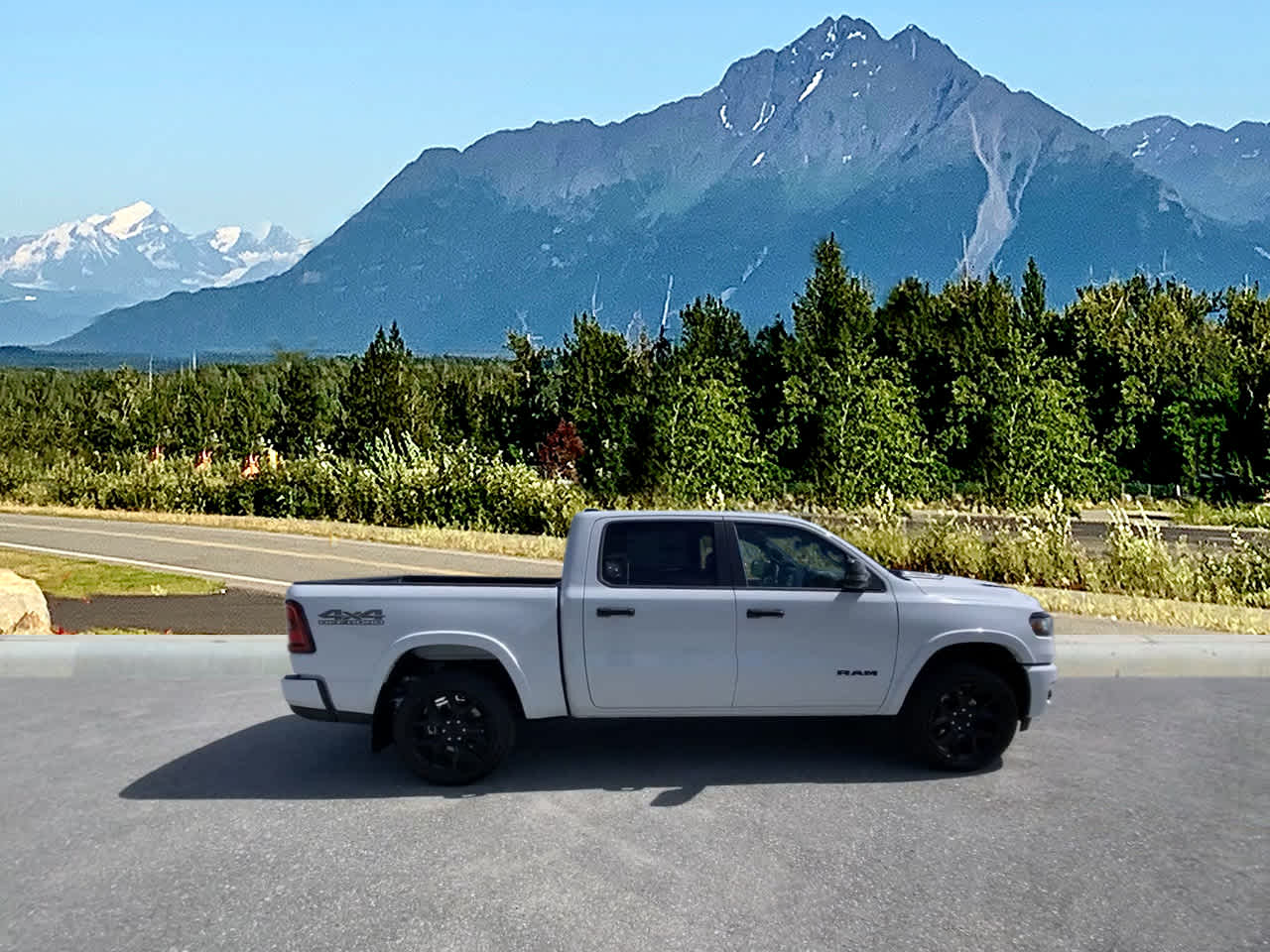 Thumbnail: 2026 RAM 1500 - 6