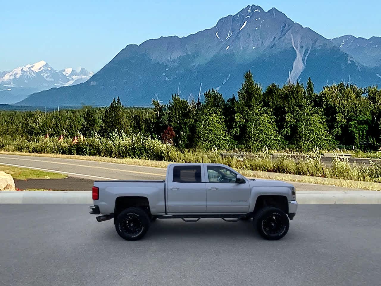 Thumbnail: 2016 Chevrolet Silverado 1500 - 6