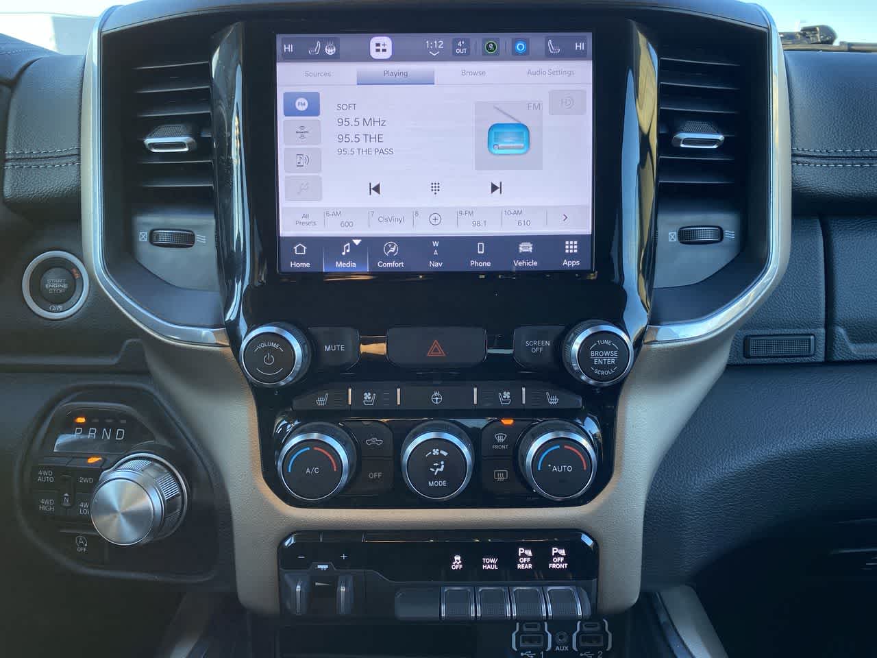 Thumbnail: 2022 RAM 1500 - 22