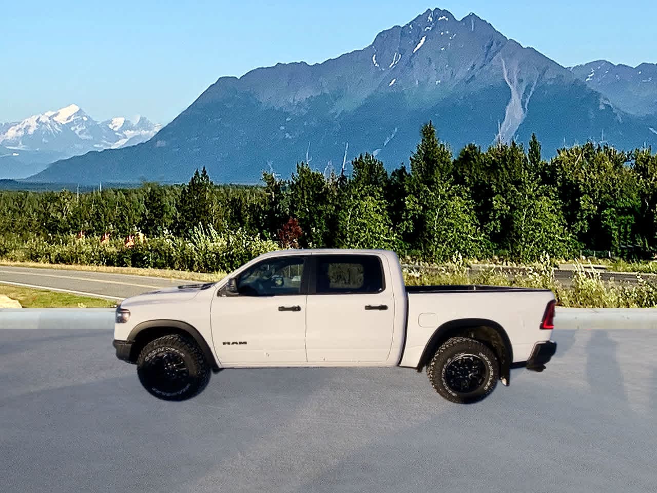 Thumbnail: 2026 RAM 1500 - 3