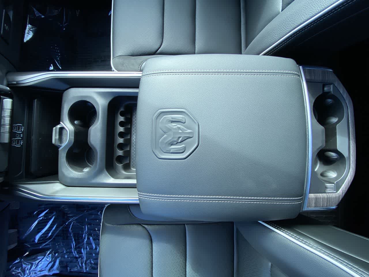 2025 RAM 1500 Laramie 22