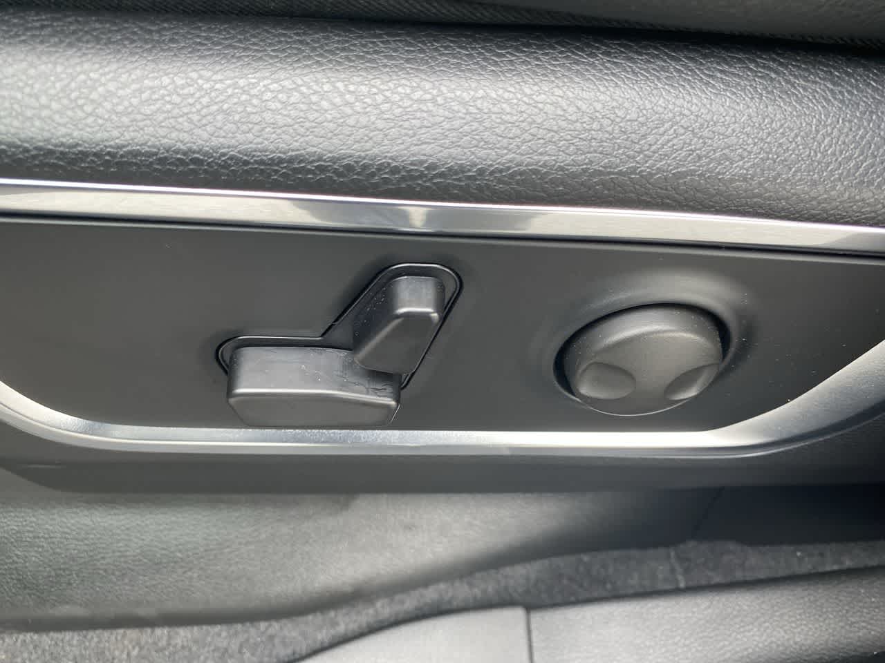 Thumbnail: 2025 RAM 1500 - 12