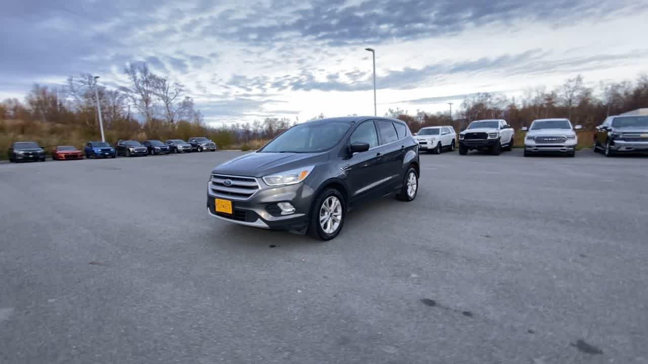 Thumbnail: 2017 Ford Escape - 9
