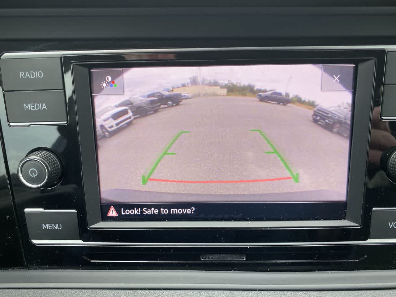 Thumbnail: 2024 Volkswagen Jetta - 17