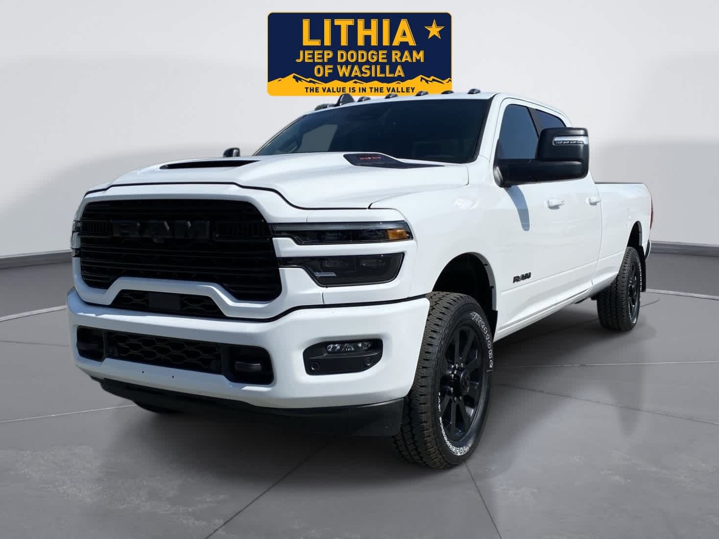 2026 Ram 2500 LARAMIE CREW CAB 4X4 8' BOX