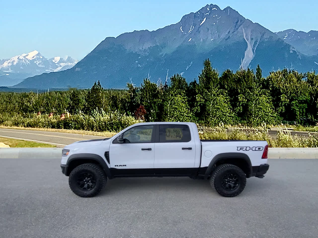 Thumbnail: 2026 RAM 1500 - 2
