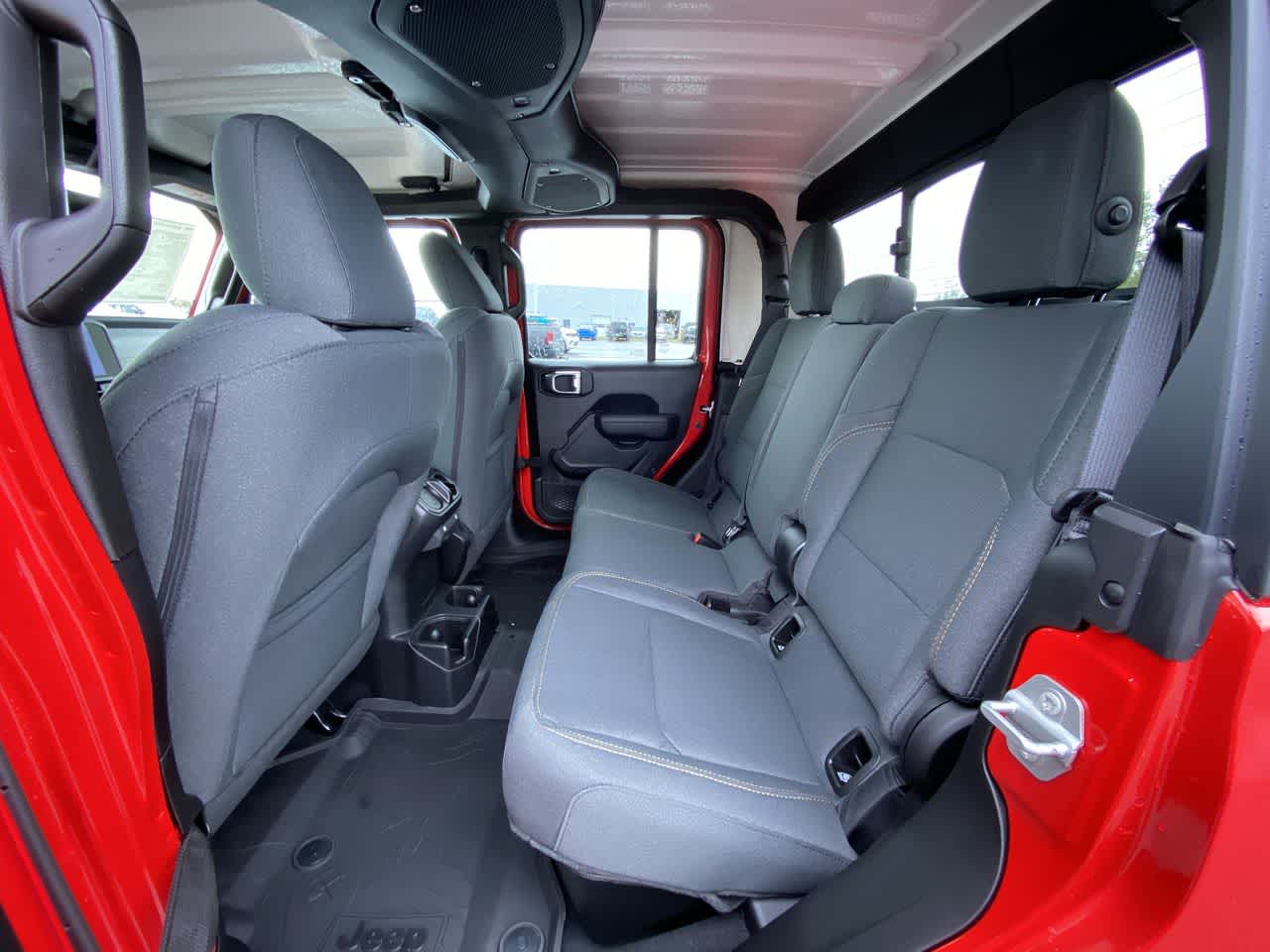 Thumbnail: 2025 Jeep Gladiator - 28