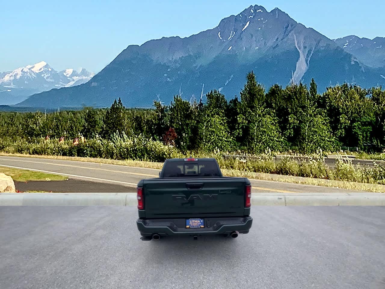 Thumbnail: 2026 RAM 1500 - 4
