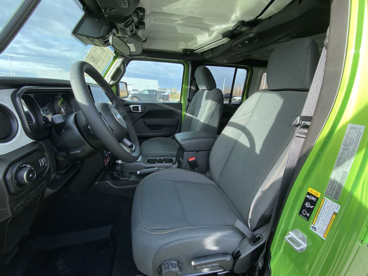 Thumbnail: 2025 Jeep Wrangler - 11