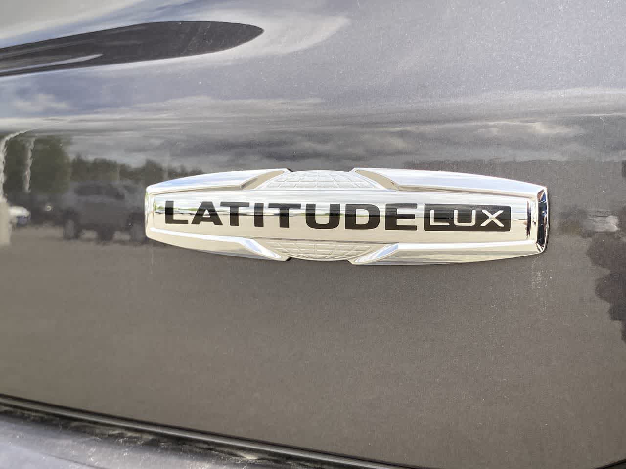 Thumbnail: 2024 Jeep Compass - 25