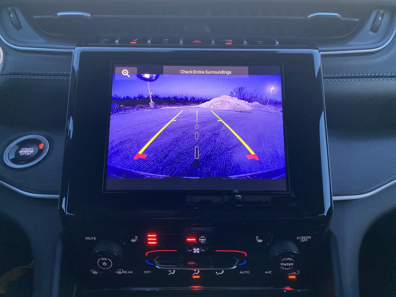 Thumbnail: 2025 Jeep Grand Cherokee - 17