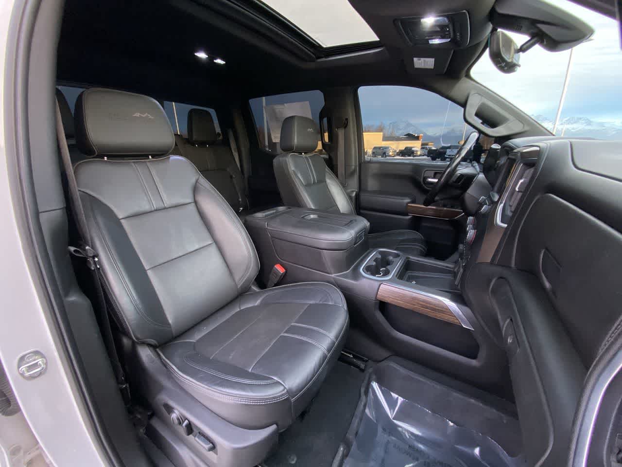 Thumbnail: 2020 Chevrolet Silverado 1500 - 26