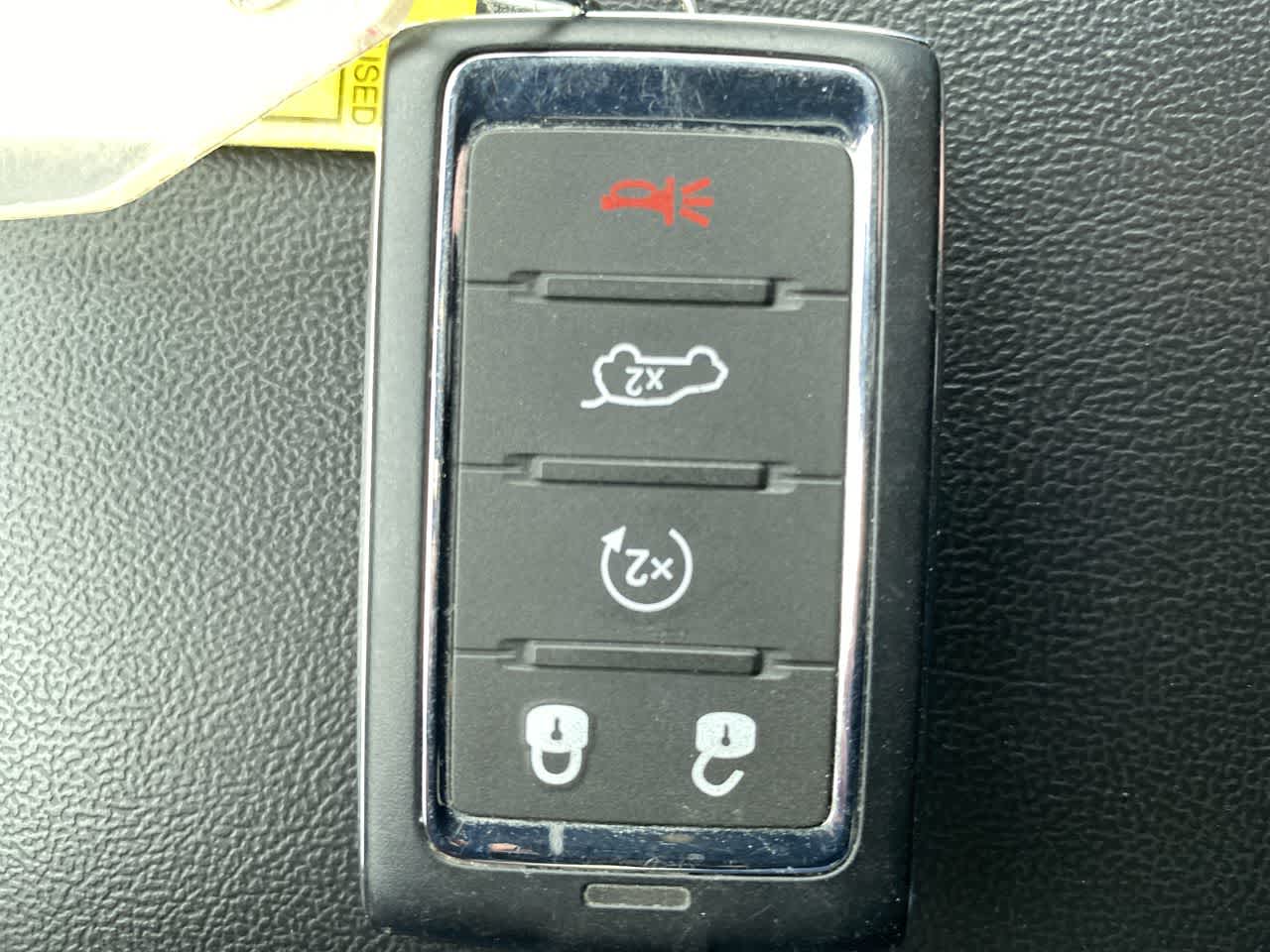 Thumbnail: 2024 Jeep Grand Cherokee L - 24