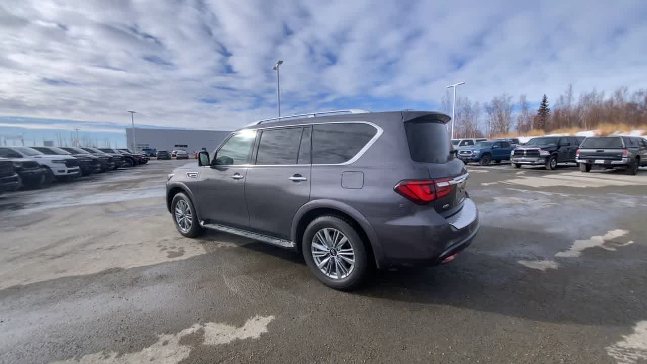 Thumbnail: 2024 INFINITI QX80 - 9