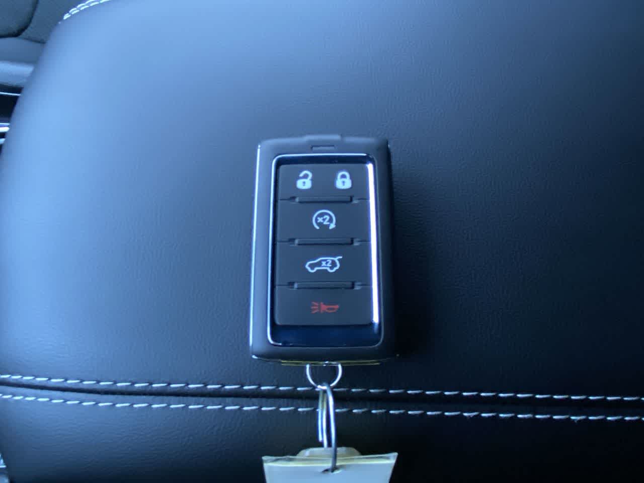 Thumbnail: 2025 Jeep Grand Cherokee - 18