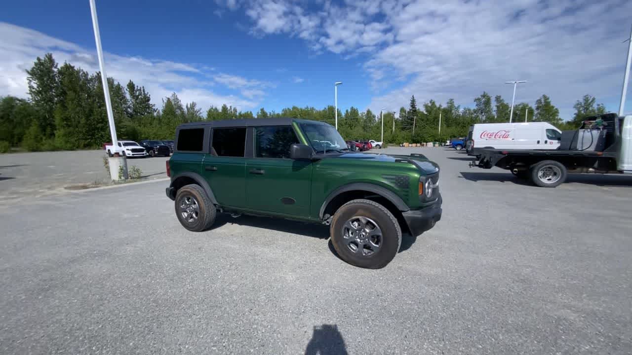 Thumbnail: 2025 Ford Bronco - 7