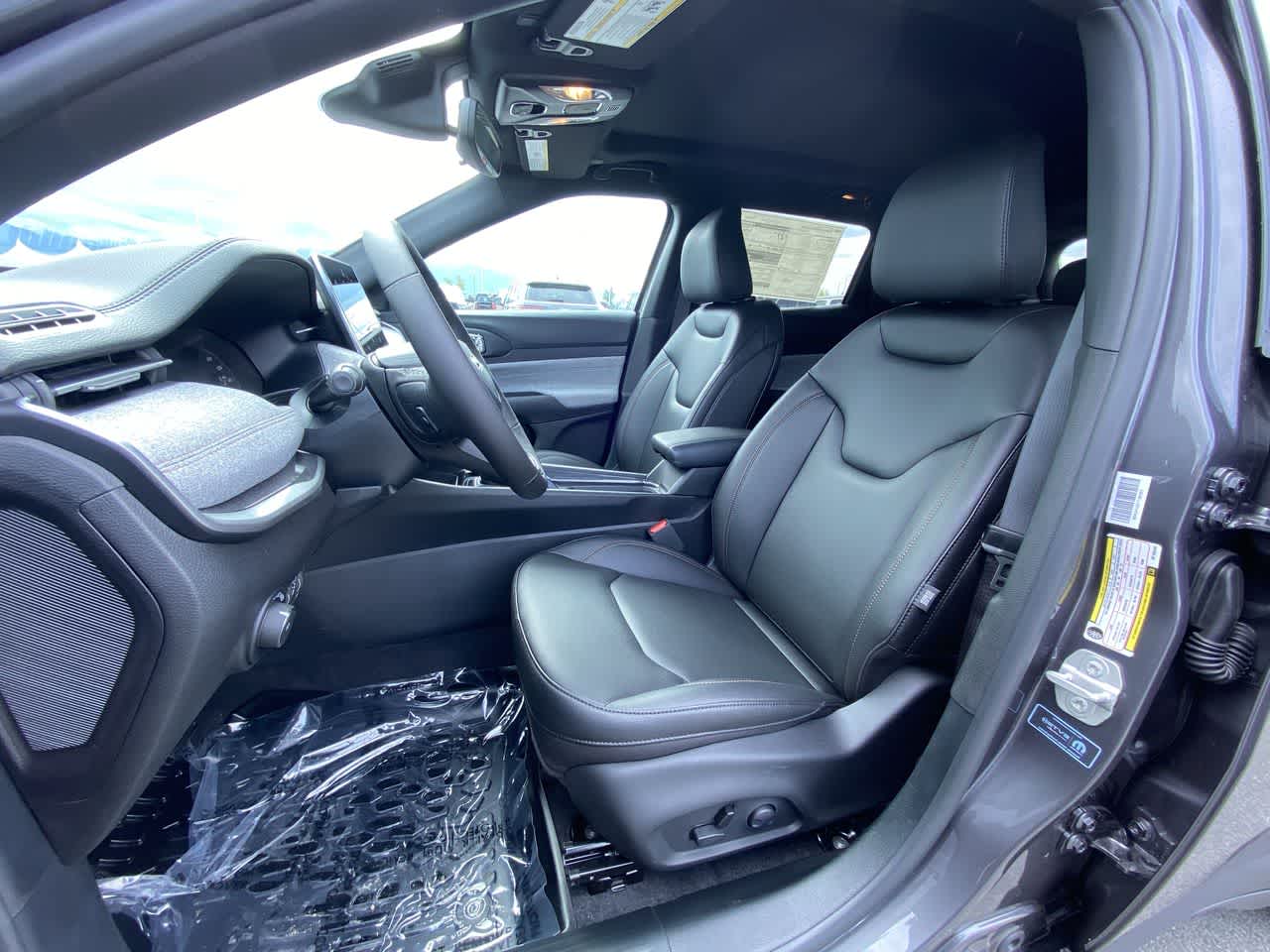 Thumbnail: 2024 Jeep Compass - 11