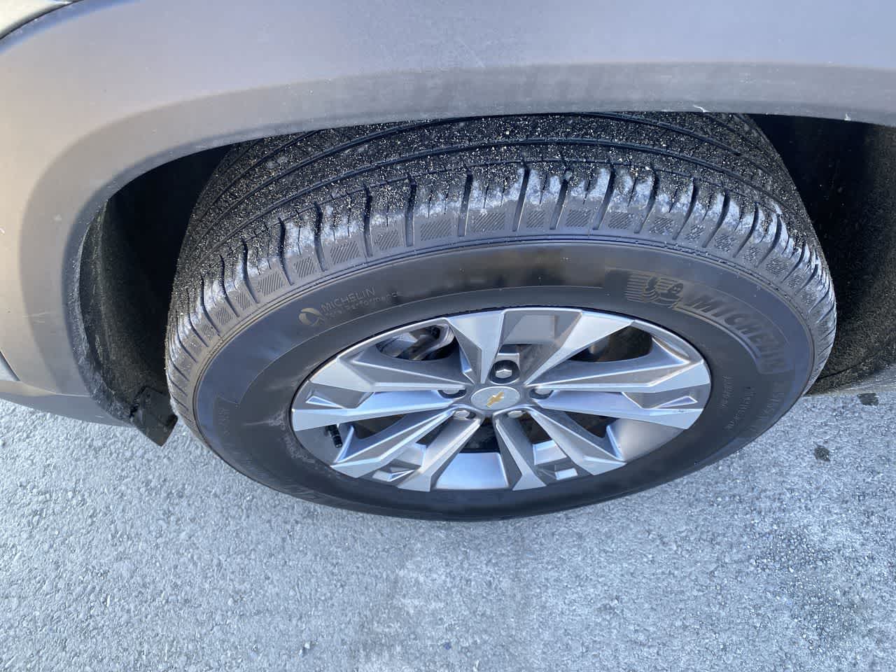 Thumbnail: 2025 Chevrolet Equinox - 10