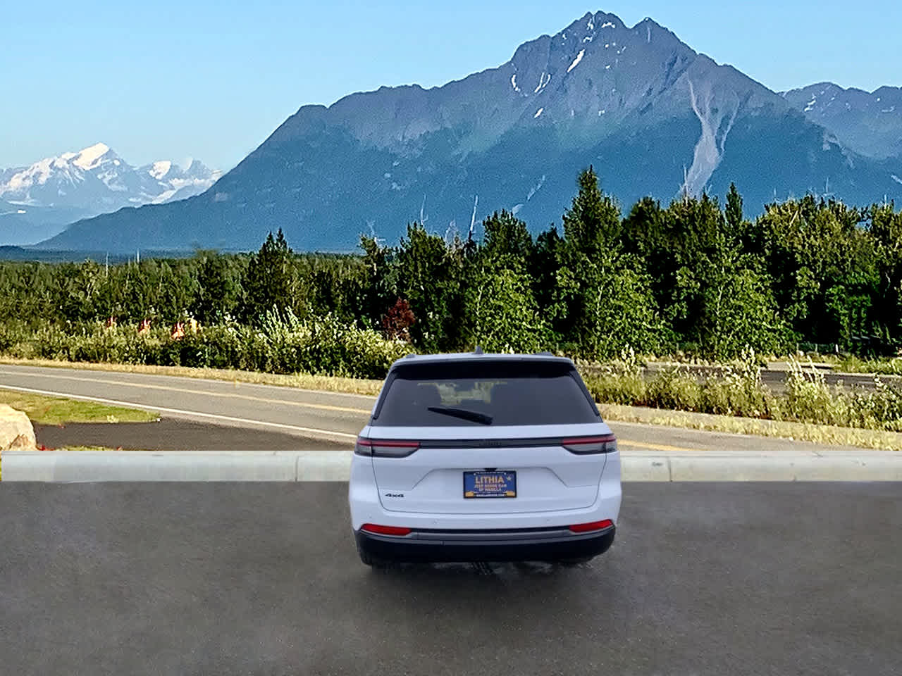 Thumbnail: 2026 Jeep Grand Cherokee - 5