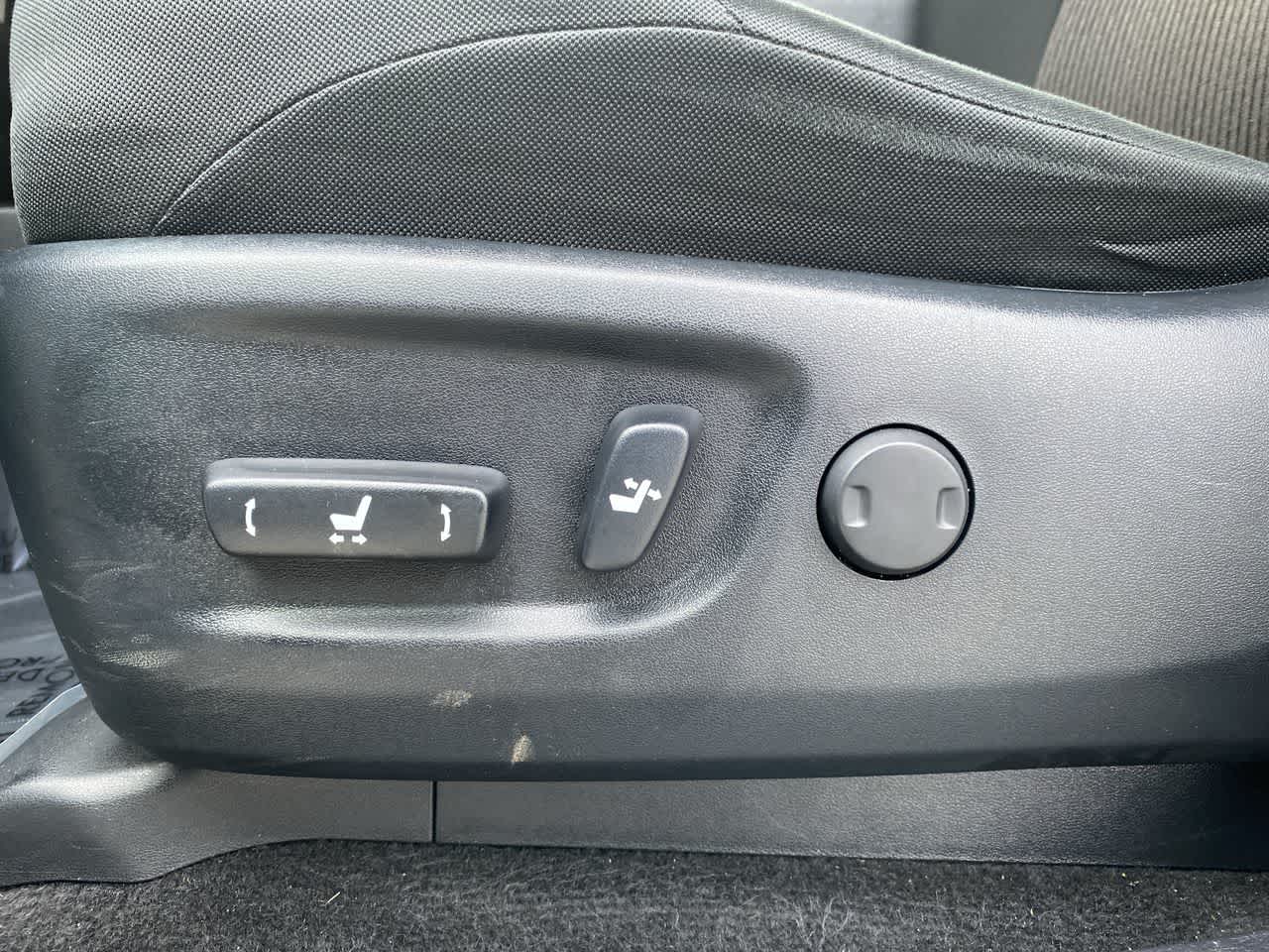 Thumbnail: 2024 Toyota 4Runner - 12